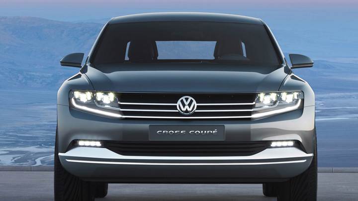 Front Pose Of Volkswagen Cross Coupe Concept In Grey